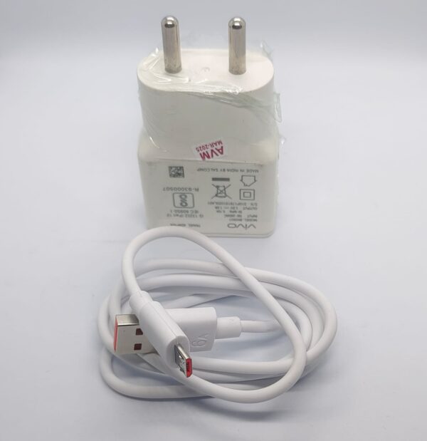 travel adapter / generic / Adapter for all smartphone / usb data cable / smartphone charger - Image 3